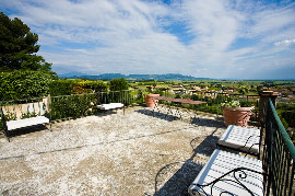 Mid-level terrace seating area