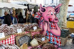 Uzes market